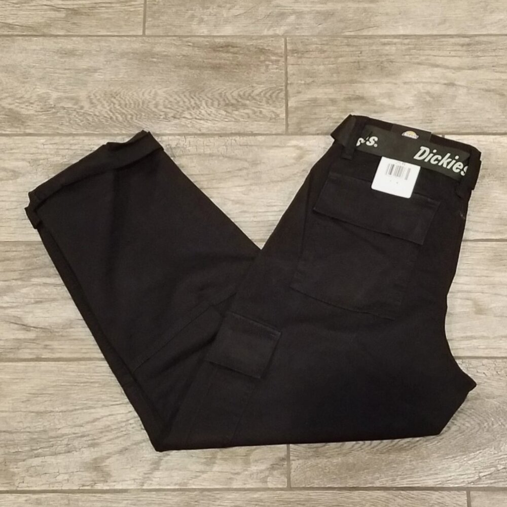 Dickies Women's Relaxed Baggy Fit Cropped Cargo Pants Belt Belted Black New - Picture 3 of 10